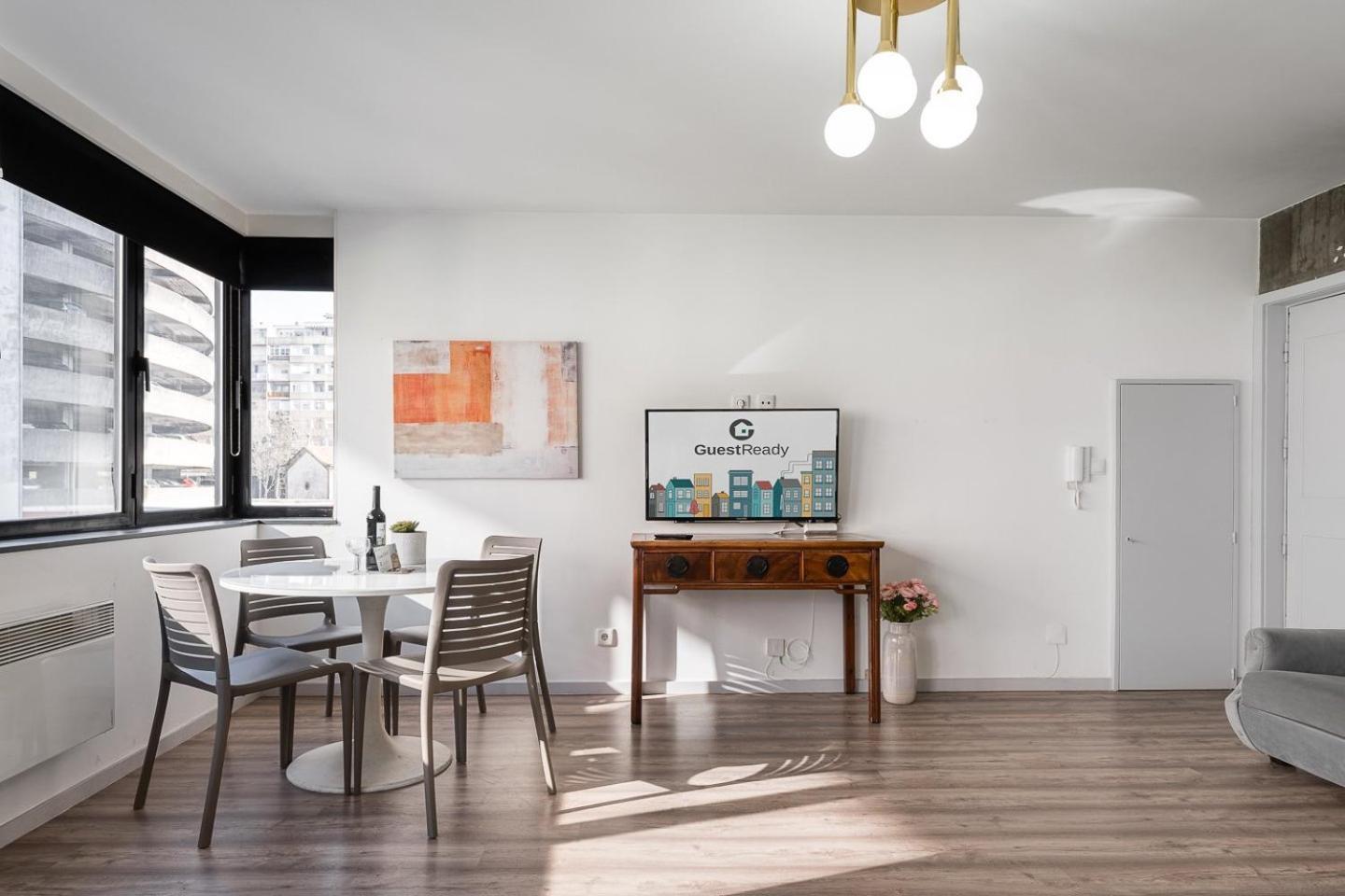 Guestready - Grayscale Apartment Porto Ngoại thất bức ảnh